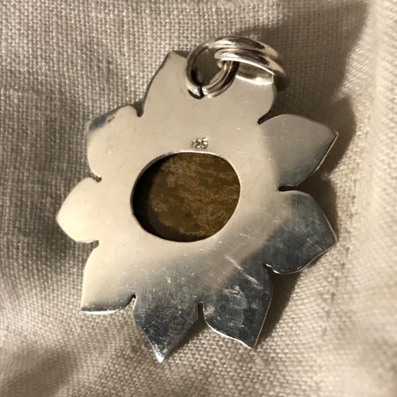 925 Silver handmade artisan gift pendant with jasper stone - Picture 3 of 5